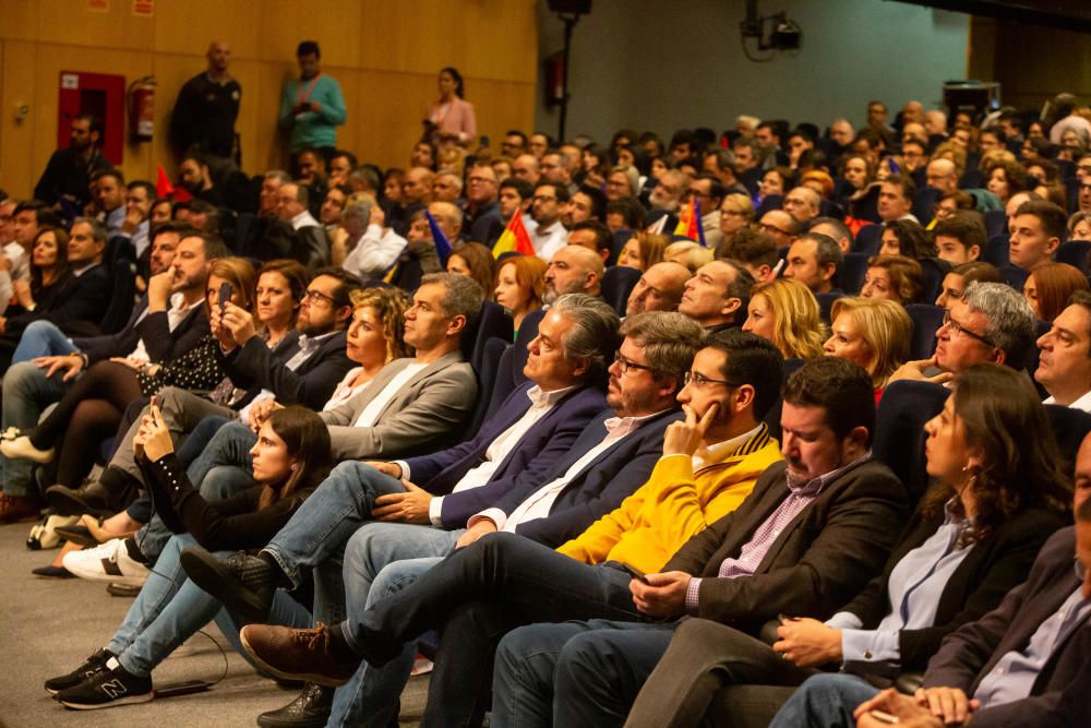 Inés Arrimadas: "Pedro Sánchez es un peligro público"