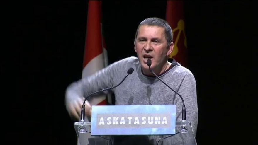 Otegi llama a la nueva izquierda española a “ser honesta”