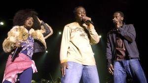 Lauryn Hill, Wyclef Jean y Pras Michel del grupo estadounidense Fugees en Alemania, en 2005. 