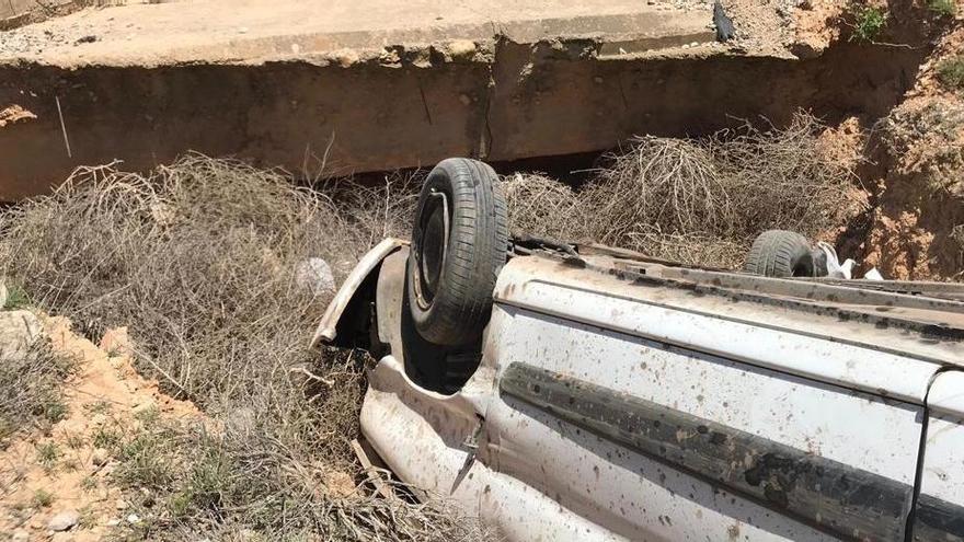 Una conductora resulta herida grave tras un accidente en la autovía A-31 en Villena