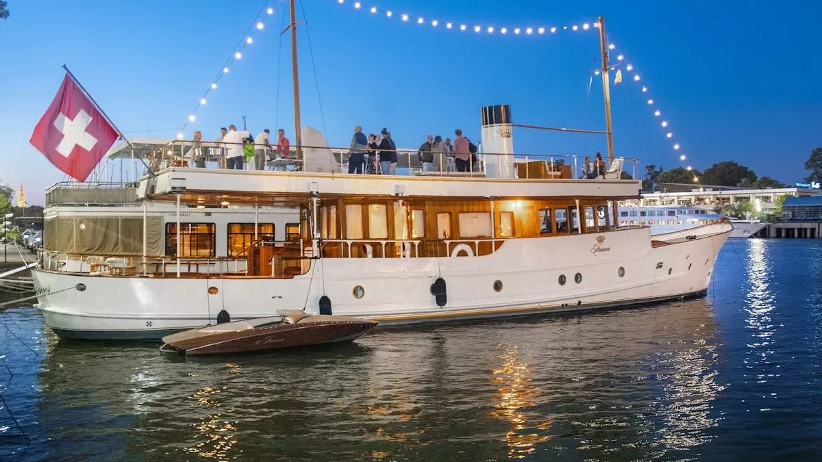 No te pierdas el majestuoso yate de vapor que perteneció a un rey y está atracado en Sevilla