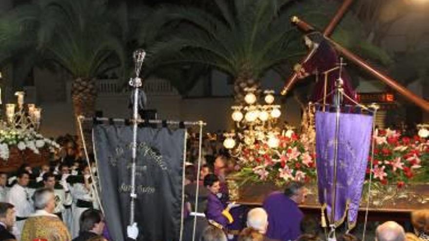 Polémica en Sant Joan al impedir Albero que la corporación procesione