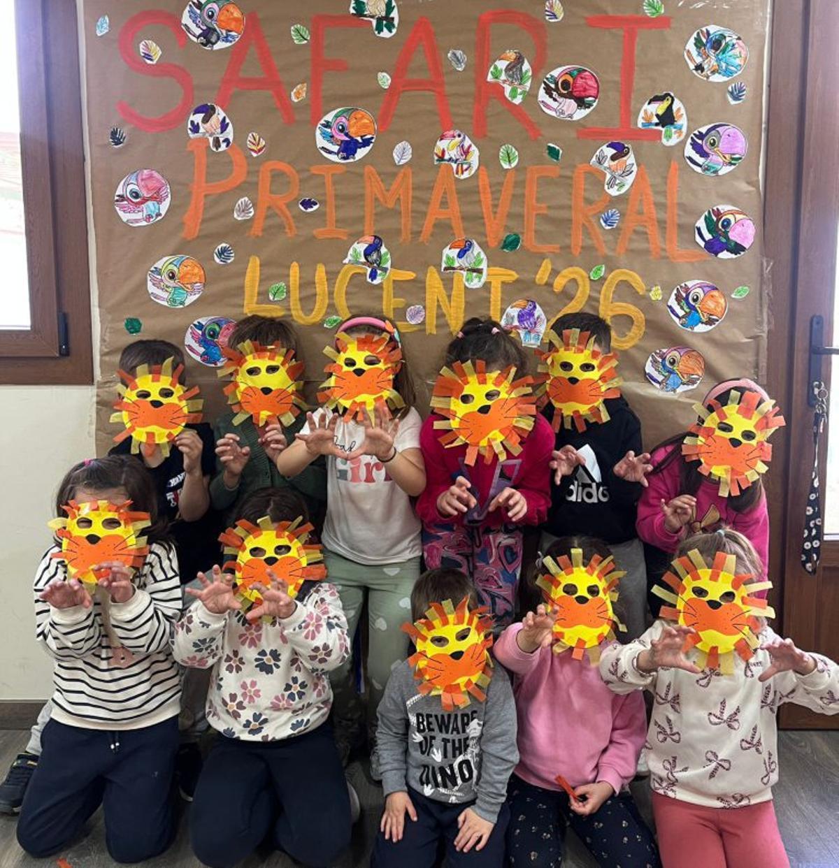 Los más pequeños crearon sus propias máscaras.  | SERVICIO ESPECIAL