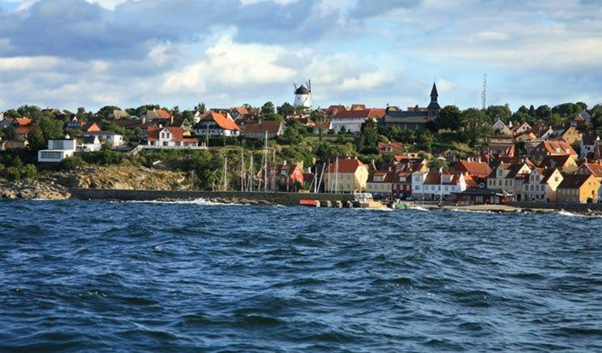 Pequeño pueblo de pescadores de Gudhjem, en la isla de Bornholm