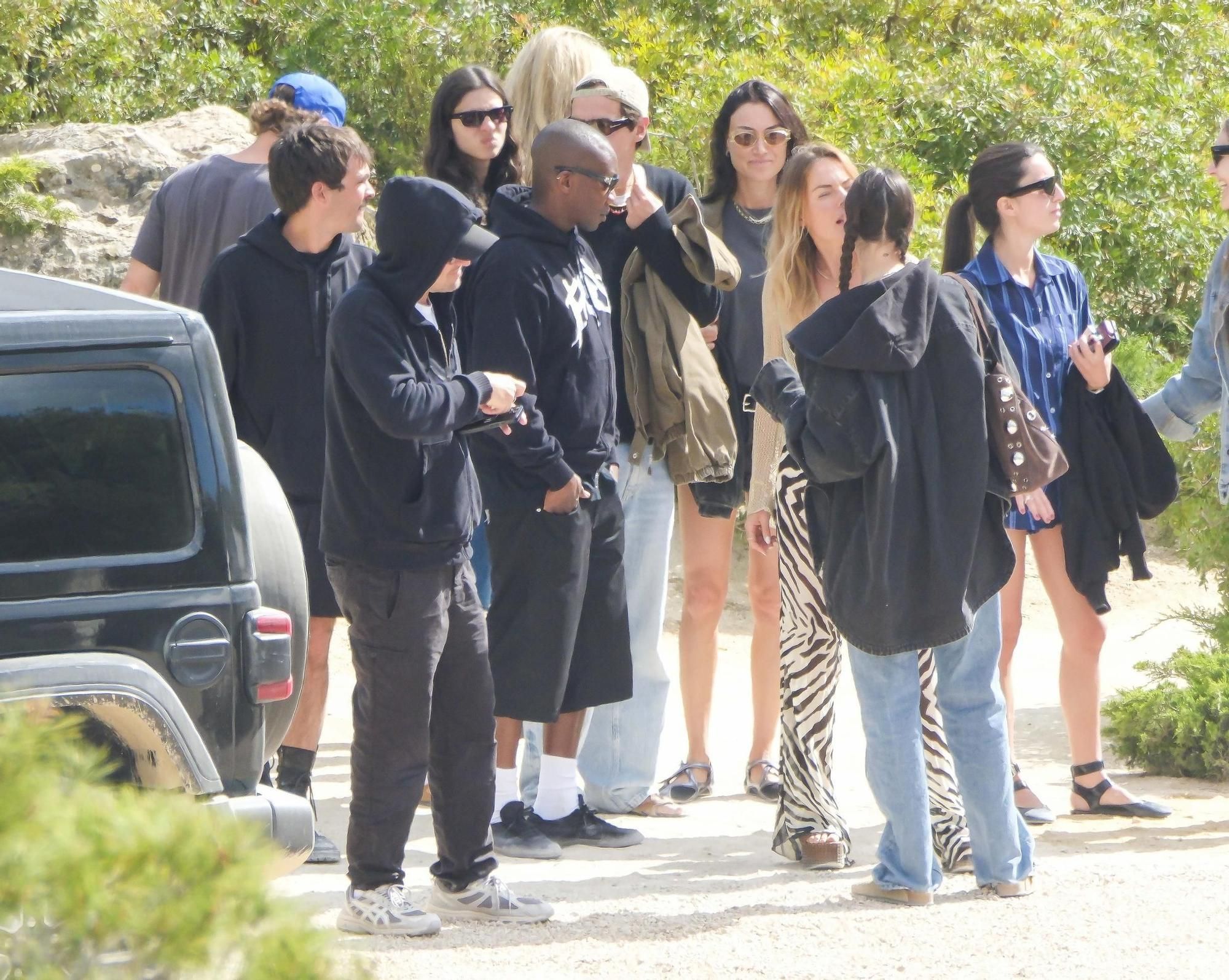 Leonardo Dicaprio vuelve a Ibiza con Vitoria Ceretti/ Sergio Garrido