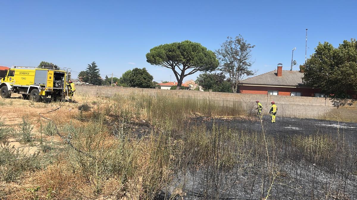 Pequeño incendio en Morales de Toro