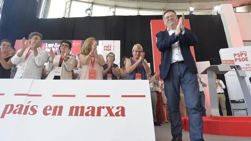 El presidente de la Generalitat y secretario general del PSPV, Ximo Puig, durante la sesión de clausura del congreso socialista, celebrado este fin de semana en Elche.