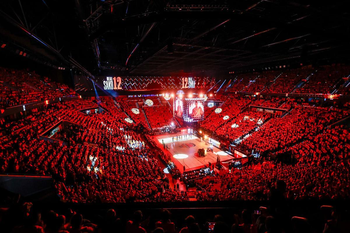Ambiente de gala en el Roig Arena para recibir al Panathinaikos