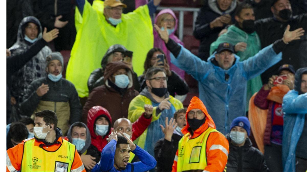 La afición fiel no falló ante el Benfica pese a la lluvia