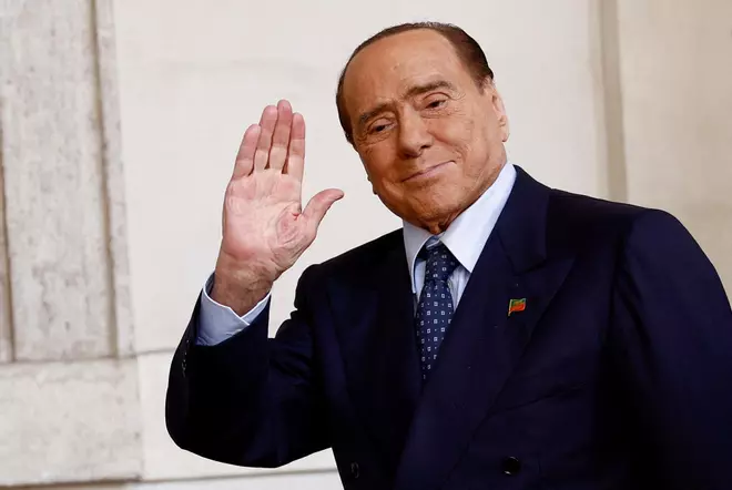 La vida de Silvio Berlusconi, en imágenes