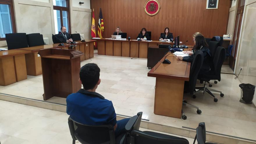 Dos años de cárcel para un joven por violaciones a una niña de 13 años en Palma