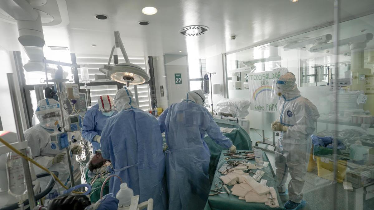 Dos nuevas muertes y 235 nuevos positivos por el rebrote de coronavirus en Baleares