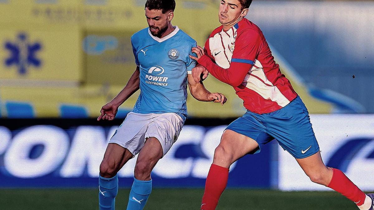 Guillem en un lance del partido.