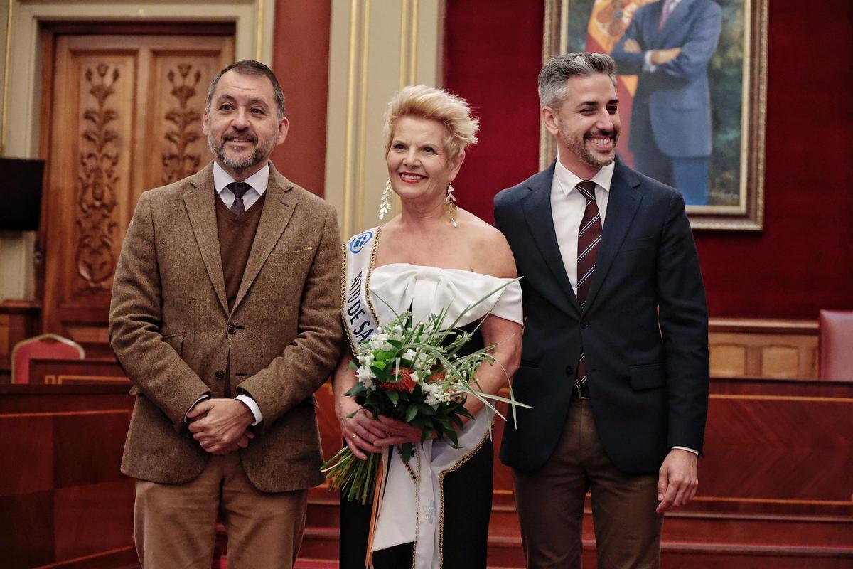 Recepción a las 32 candidatas a reinas del Carnaval de Santa Cruz de Tenerife 2026