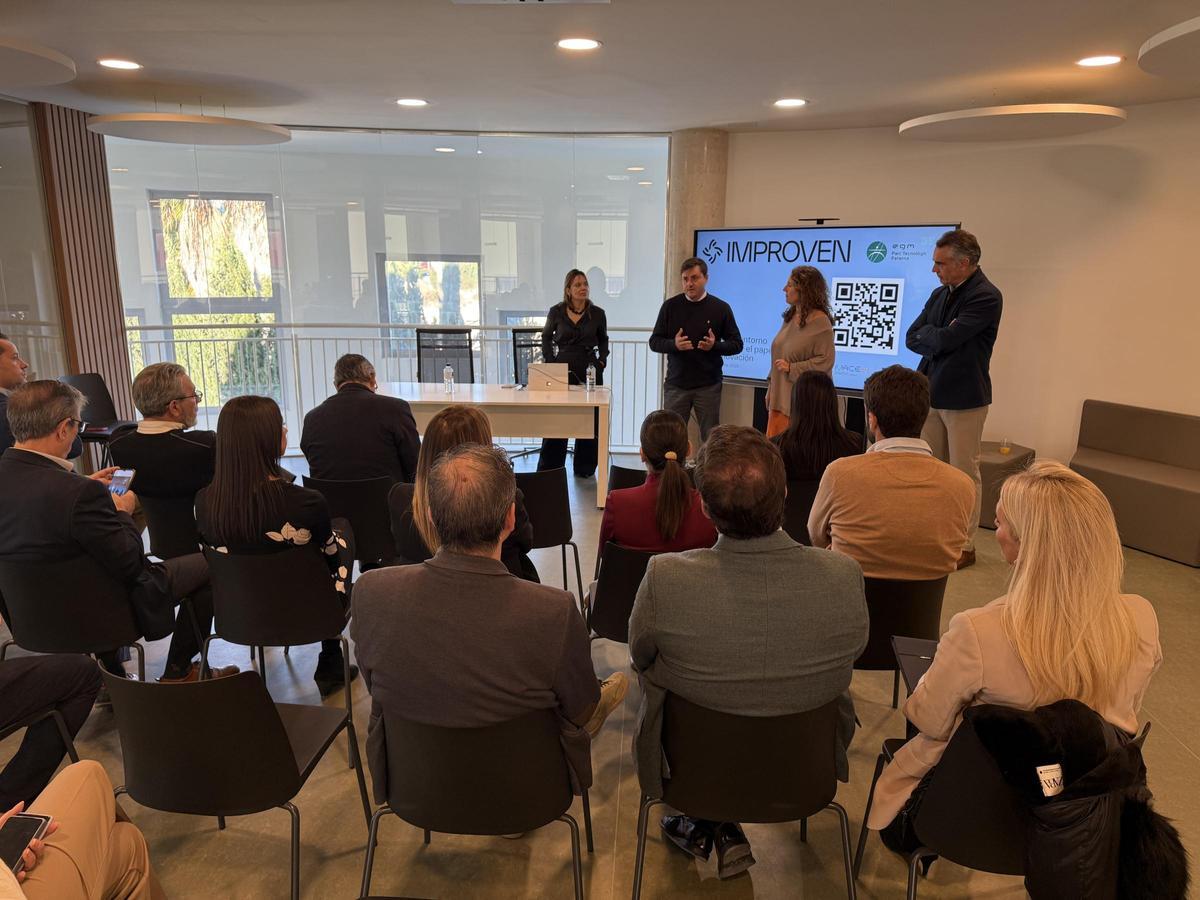 Bienvenida por parte del presidente de la EGM Antonio Alagarda.