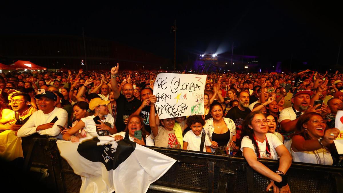 En imágenes | Zaragoza vibra en la primera jornada del Vive Latino