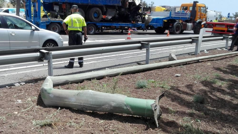 Maniobras para retirar el camión