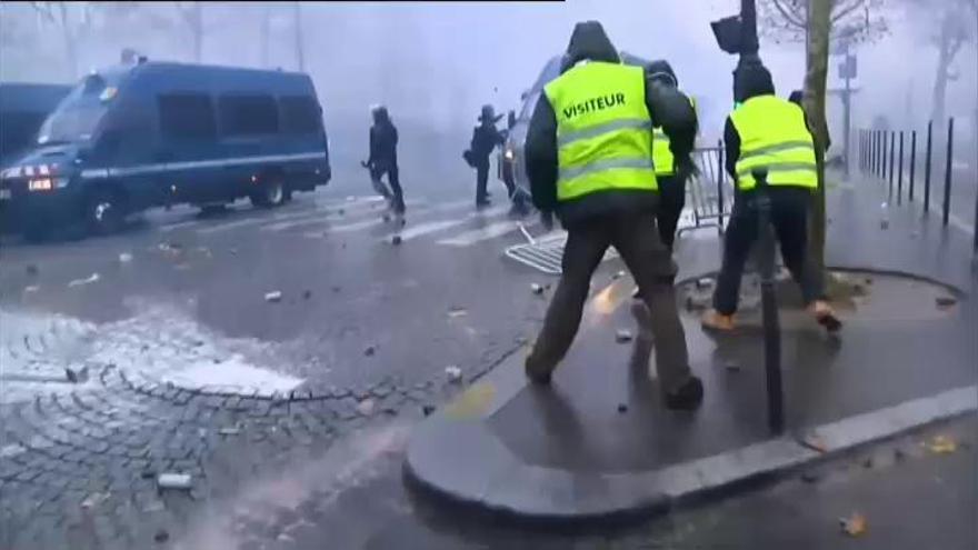 Violentos disturbios en París en las protestas de los 'chalecos amarillos'