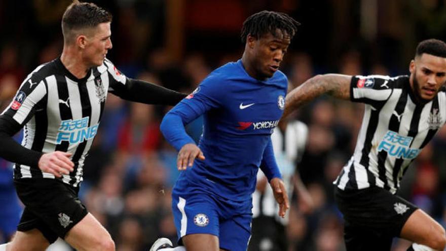 Valencia CF y Chelsea, muy cerca del acuerdo por Batshuayi