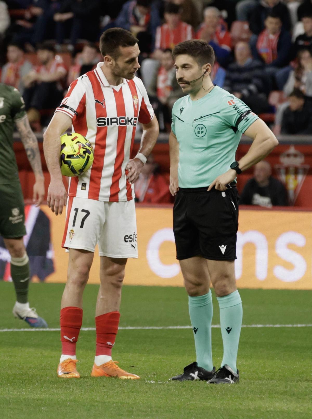 EN IMÁGENES | El empate del Sporting ante el leganés en El Molinón