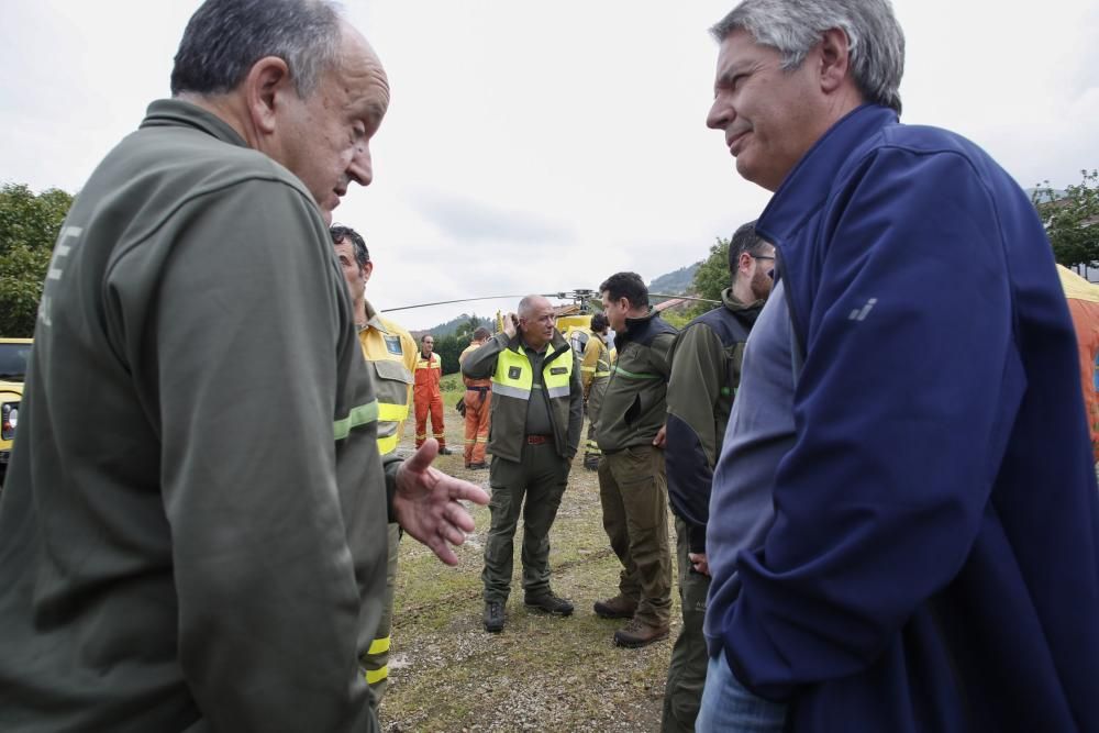 Doble simulacro de emergencias en Asturias: un accidente de avión y un gran incendio forestal