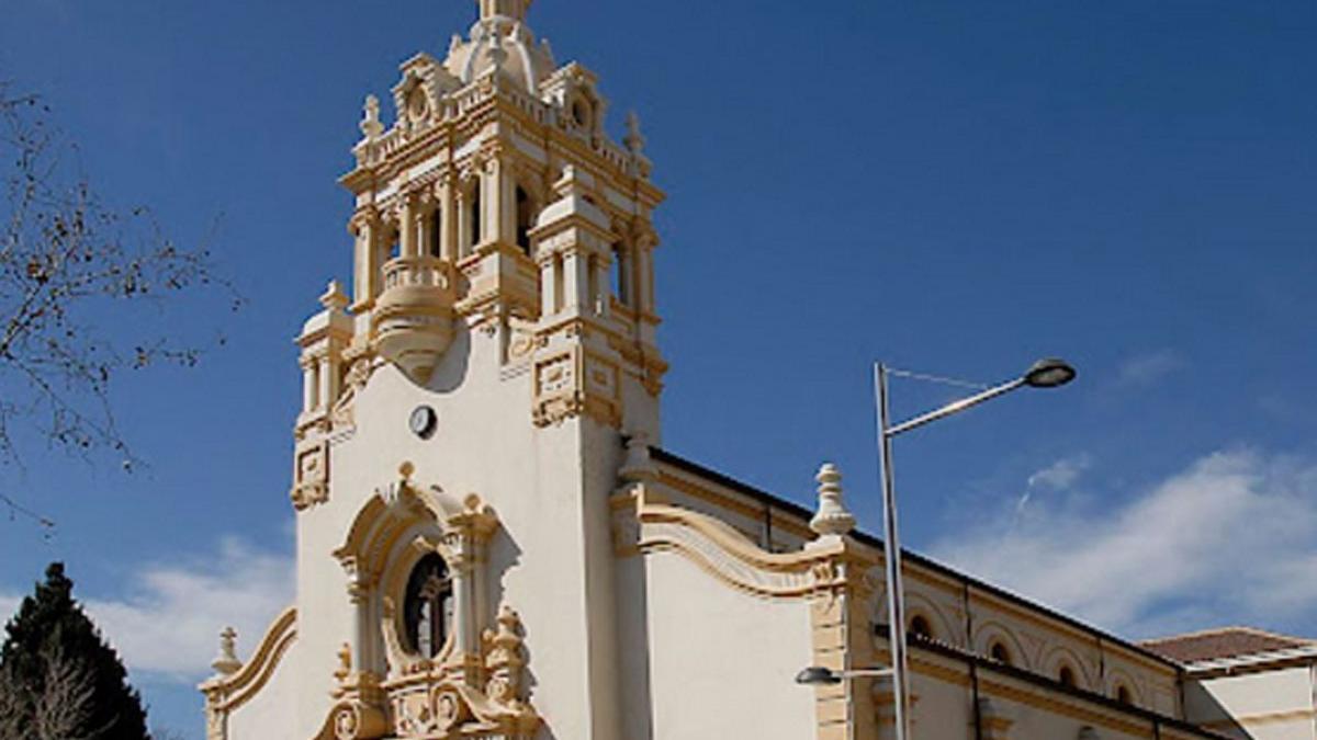 La iglesia de Nuestra Señora de Begoña de Puerto de Sagunto.