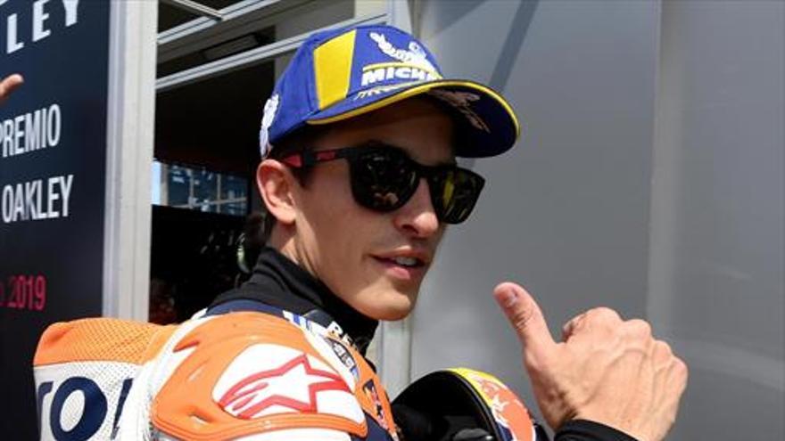 Márquez maltrata a los italianos en Mugello