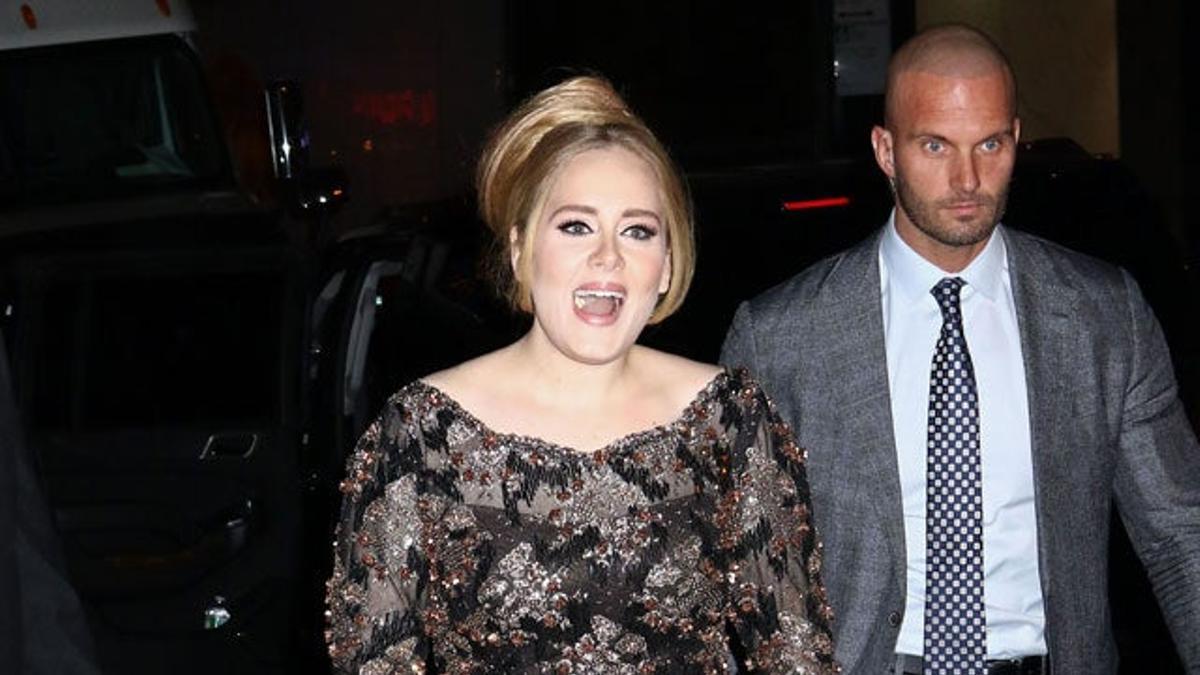 Adele, junto a su nuevo guardaespaldas