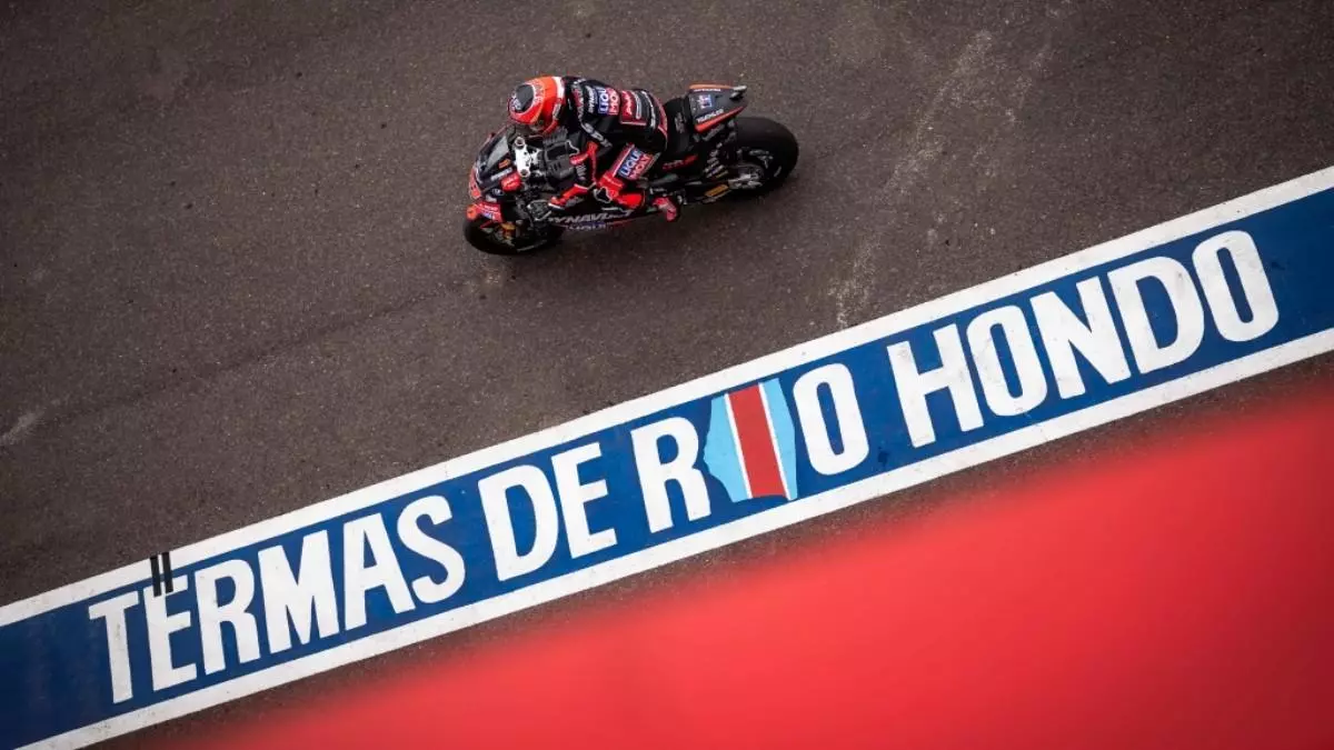 Manu Gonz芍lez domina la 'Qualy' con r谷cord absoluto