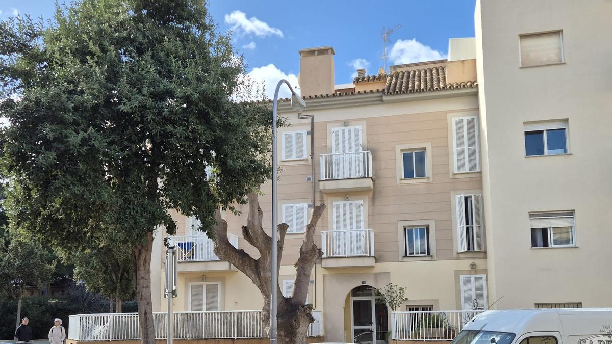 El altercado ocurrió en esta vivienda de la barriada de Ciutat Jardí
