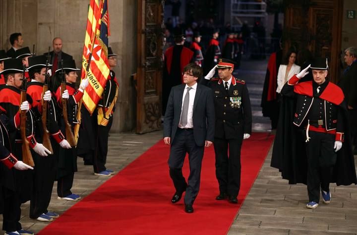 TOMA POSESI?N DE CARLES PUIGDEMONT COMO NUEVO PRESIDENTE DE LA GENERALITAT