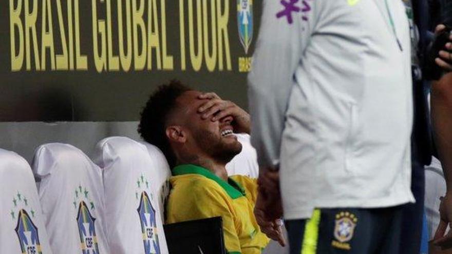 Alerta en Brasil: Neymar se lesiona y peligra su participación en la Copa América 2019