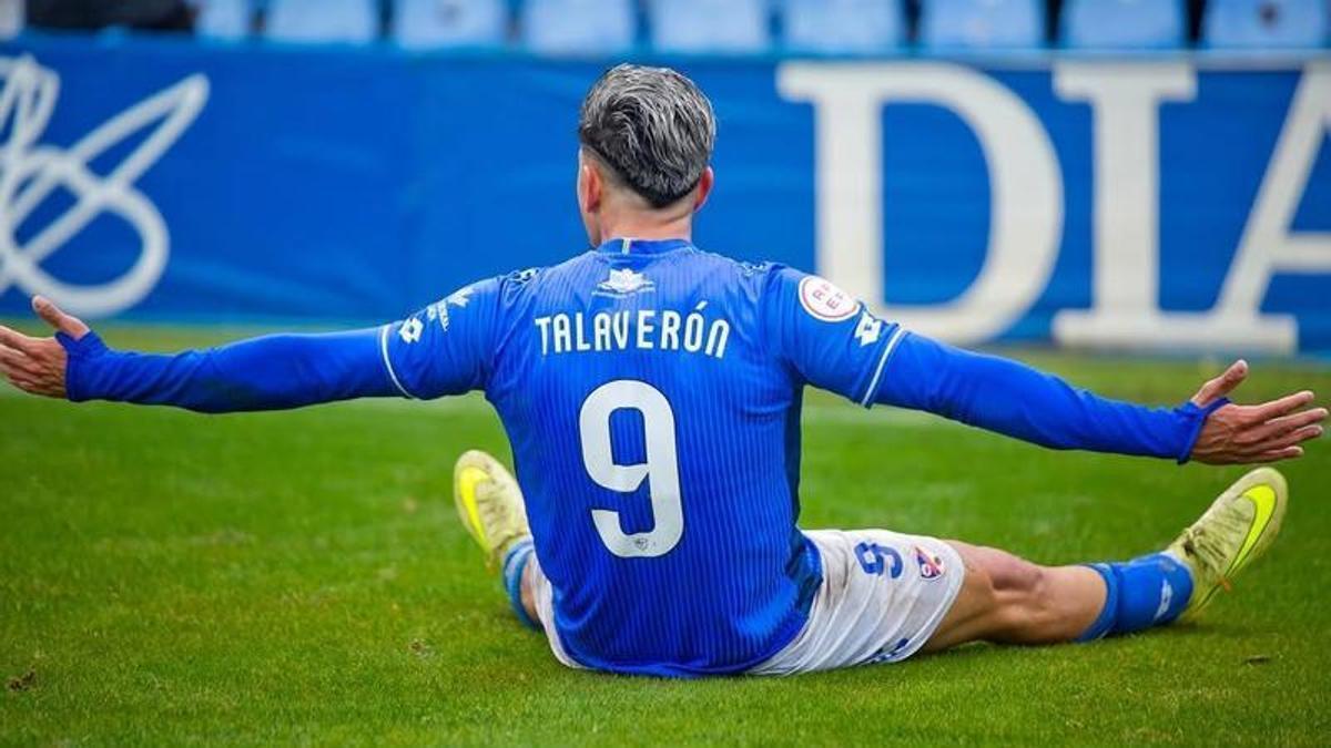 Talaverón, celebrando uno de los goles esta temporada