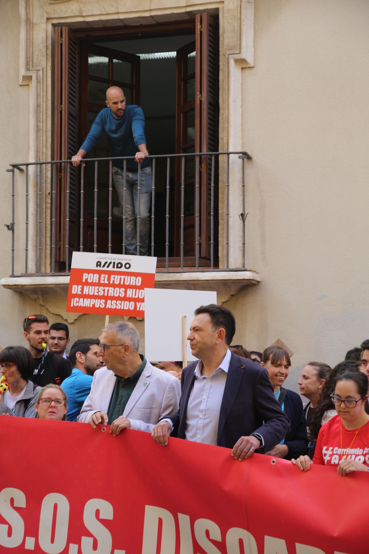 Concentración de Assido en Murcia ante la CHS