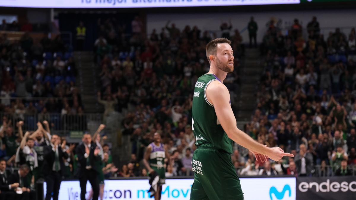 El Unicaja ha vuelto a llenar las gradas del Martín Carpena.