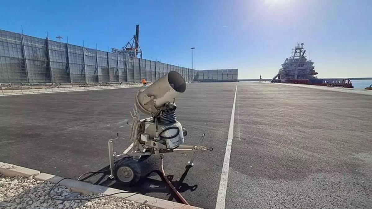 El muelle 13, donde se prevé ampliar el calado.