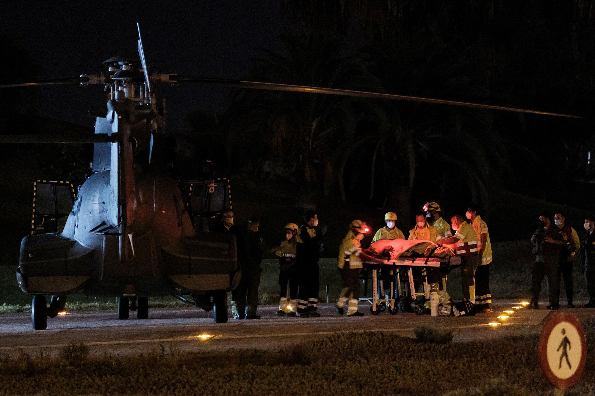 Muere una niña en el helicóptero de rescate tras pasar 17 días en una patera
