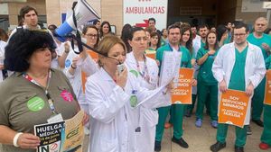 La huelga médica paraliza quirófanos y consultas de especialistas en la Región de Murcia.