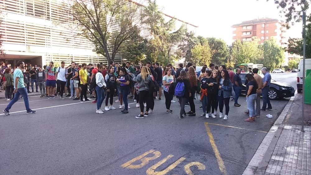 Respostes a la sentència: centenars de persones es manifesten a Manresa contra la sentència