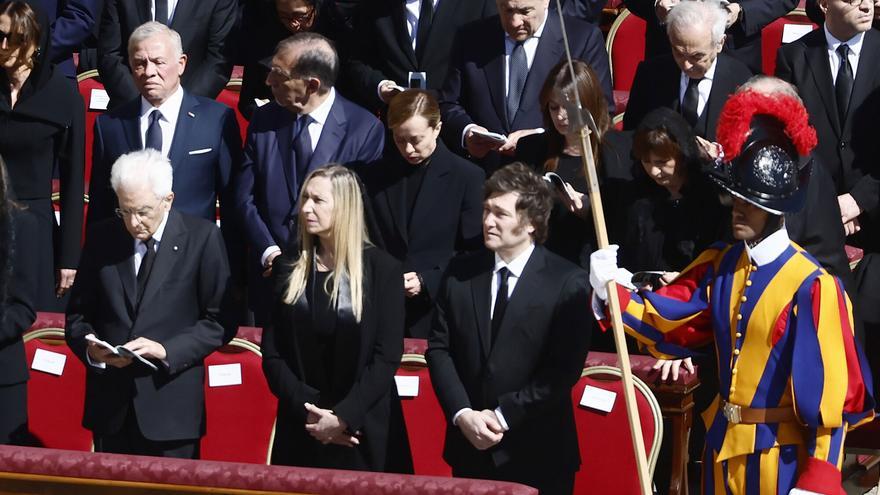 Milei hace escala en Gran Canaria