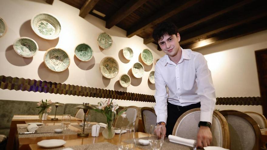 Rafael Ángel Alba, estudiante de Fisioterapia y camarero: «T