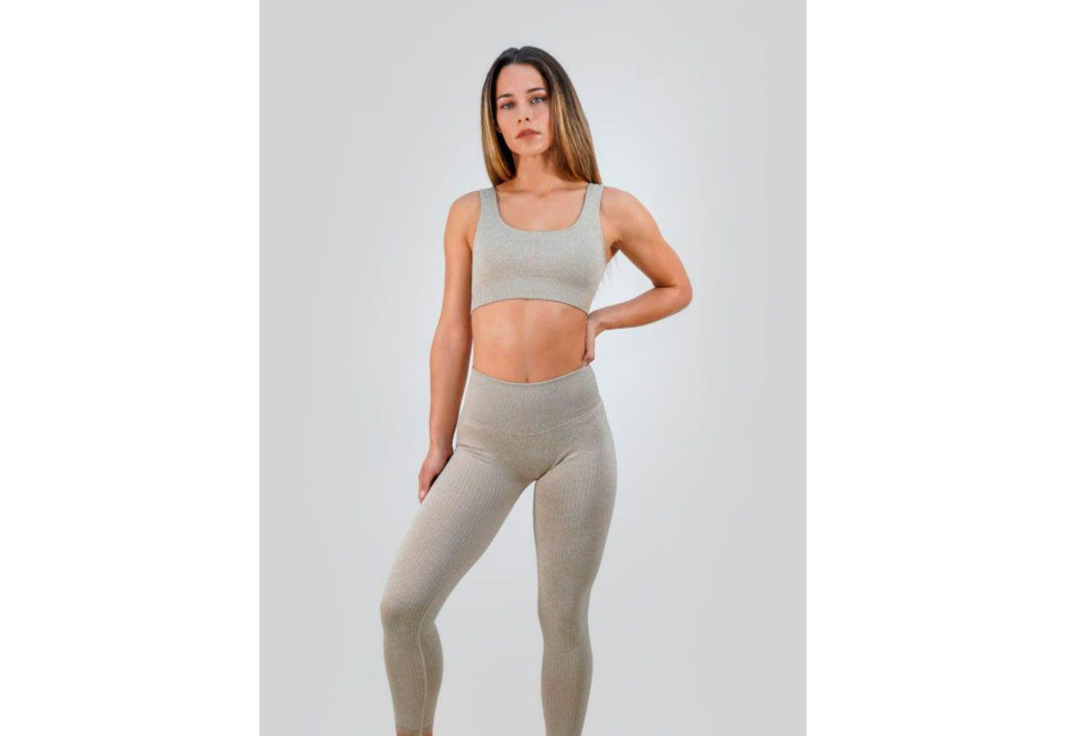 Los leggings de Laura Escanes son los más ideales del invierno