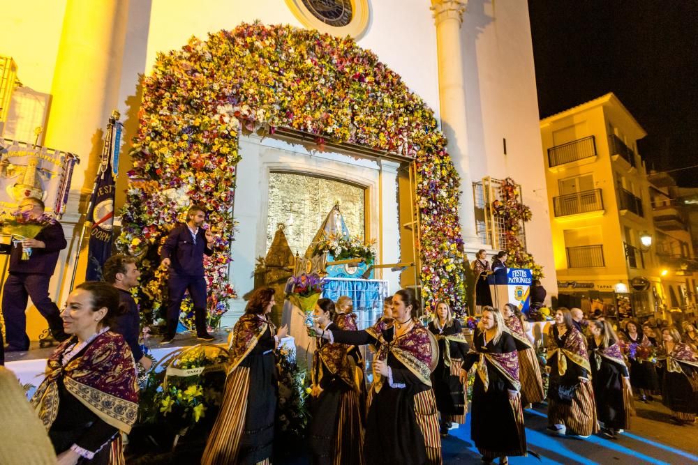 La Ofrenda honra a la Virgen del Sufragio de Benidorm