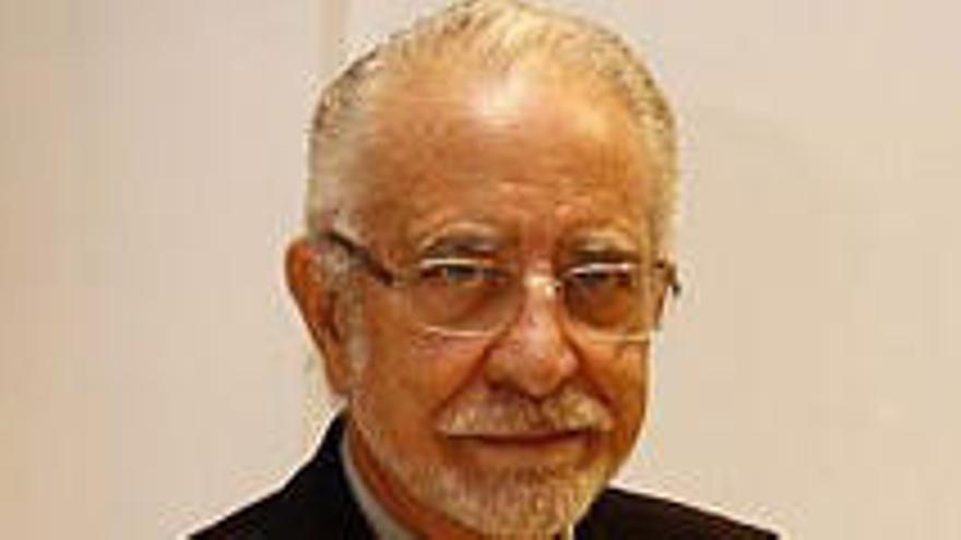 José María Merino, escritor y académico.