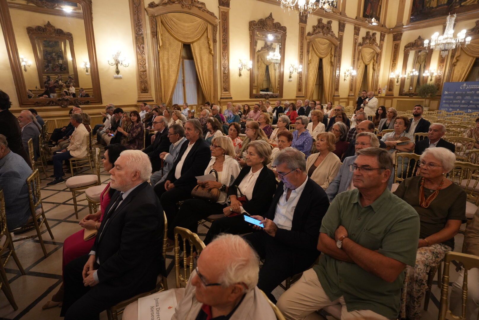 Enrique Castillo, Medalla de Oro del Ateneo