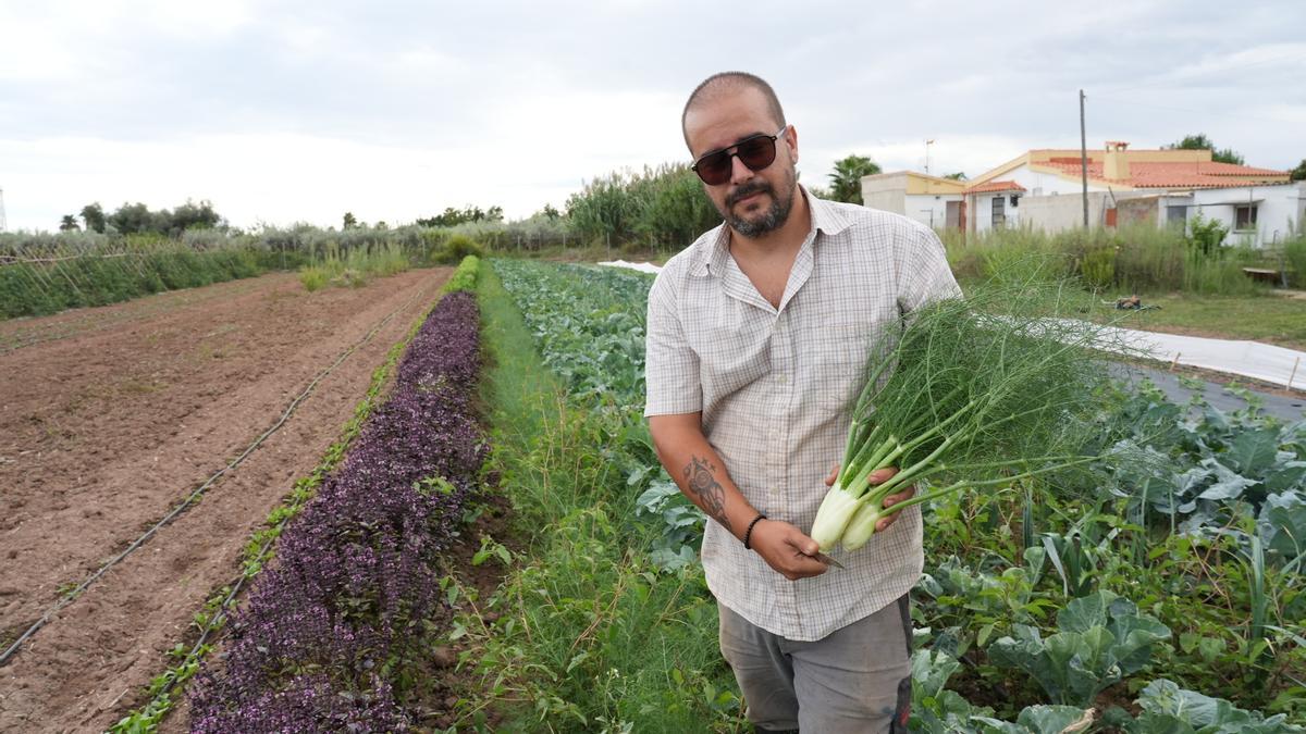 «Aceptamos  un máximo de 60 pedidos a la semana», Manolo Bacas.