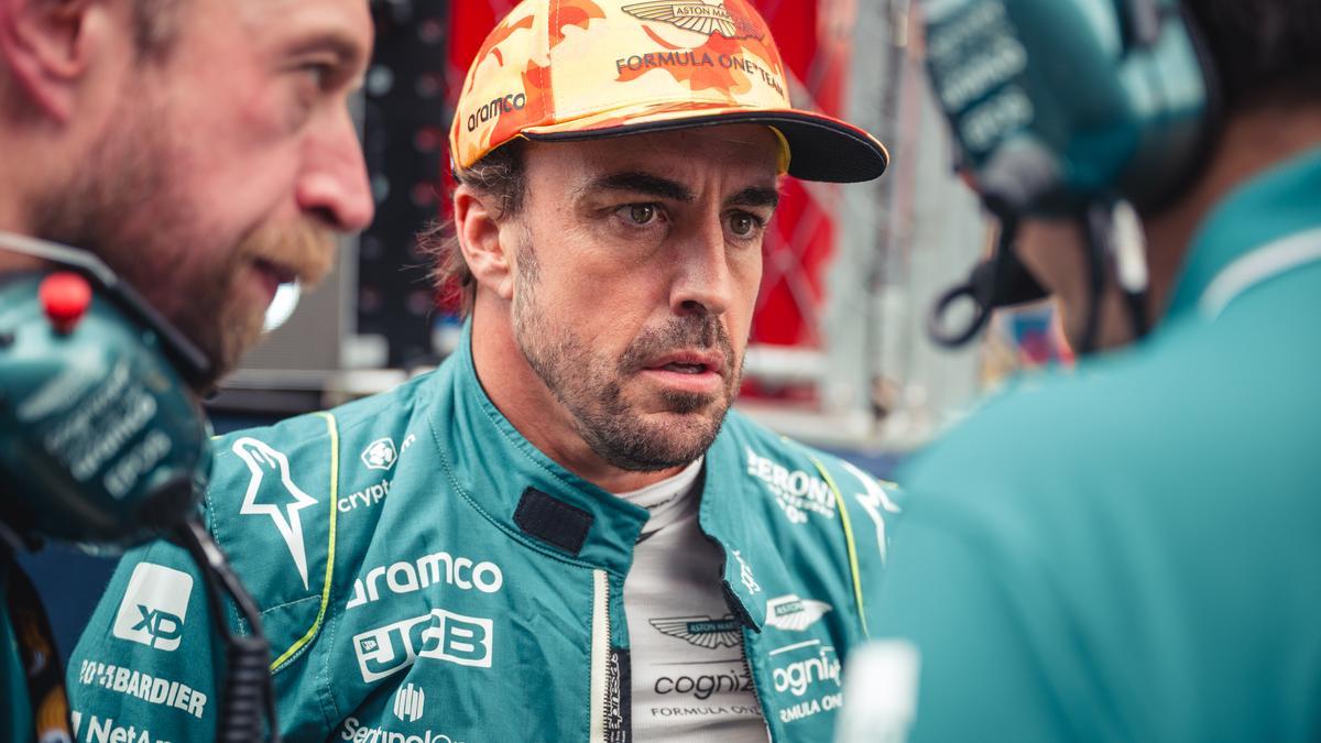 Fernando Alonso, minutos antes de la carrera en Montmeló