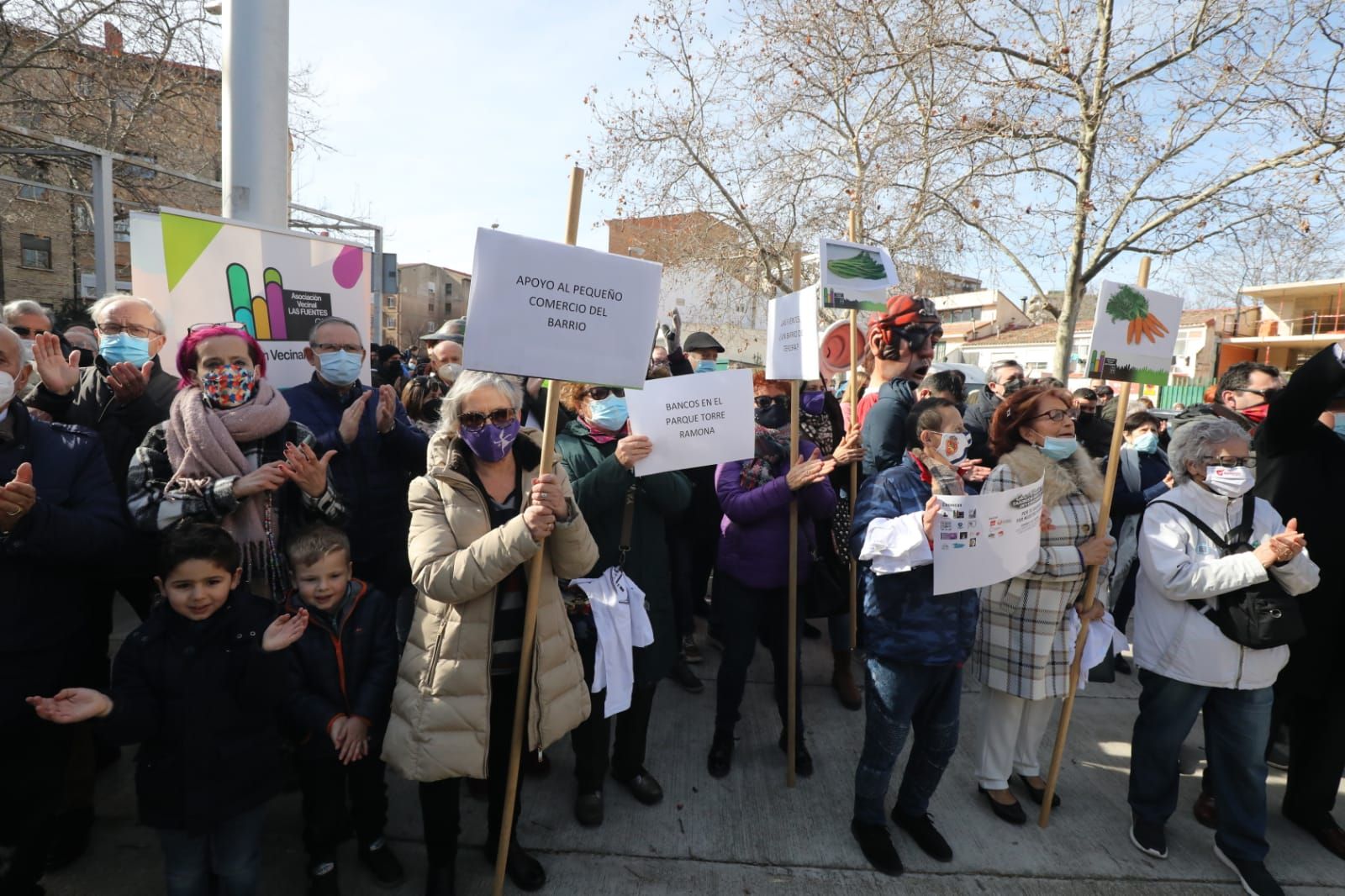 Manifestación de los vecinos de Las Fuentes de Zaragoza