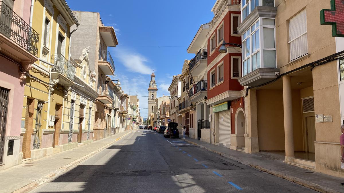 Avenida Colom en la Pobla de Vallbona