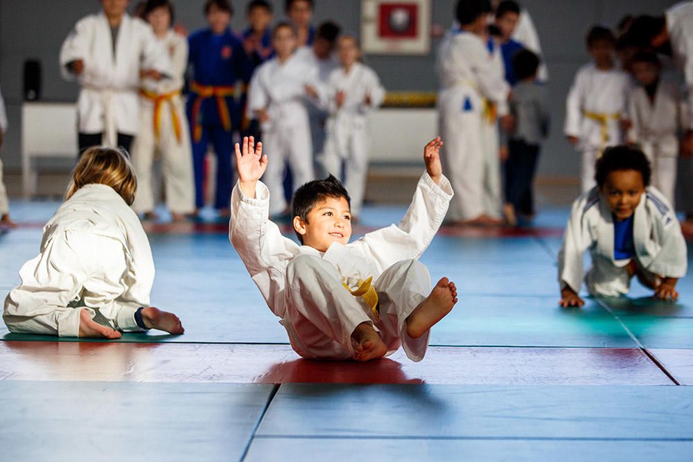 Kárate y judo en el pabellón de sa Pedrera